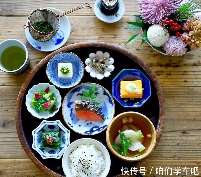 看完日本主妇晒出的一日三餐,生活从来都不缺少“仪式感”