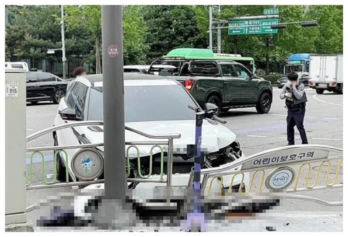 30岁韩国主持被曝开车撞死人，惨烈现场照曝光，冷静表现让人意外