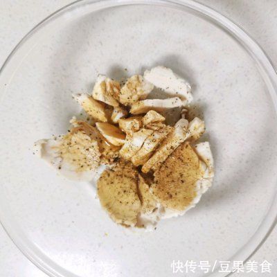 披萨|#安佳马苏里拉芝士挑战赛#「薄底鸡肉披萨」快手版