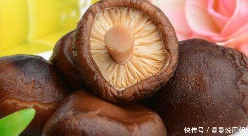 香菇和此物是天生的敌人,不能一起食用,现在知道还来得及