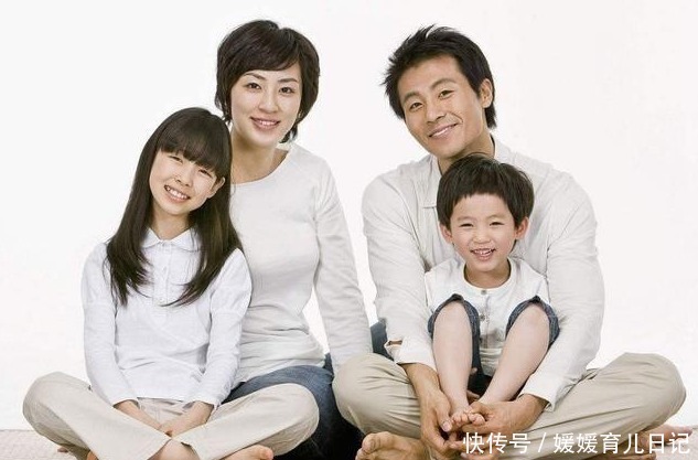 二胎家庭的现状,老大比不上老二精,但却比老二更......