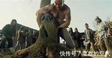 林冲&水浒传中武功最好的三人,林冲垫底、武松第二、第一当之无愧!