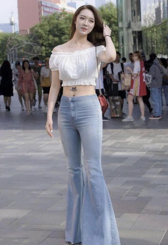 款式|牛仔裤的款式不错，让你的腿部看起来更长，轻松穿出青春动感魅力