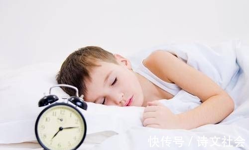 孩子|“经常午睡”和“从不午睡”的孩子，长大差距明显，父母别不重视