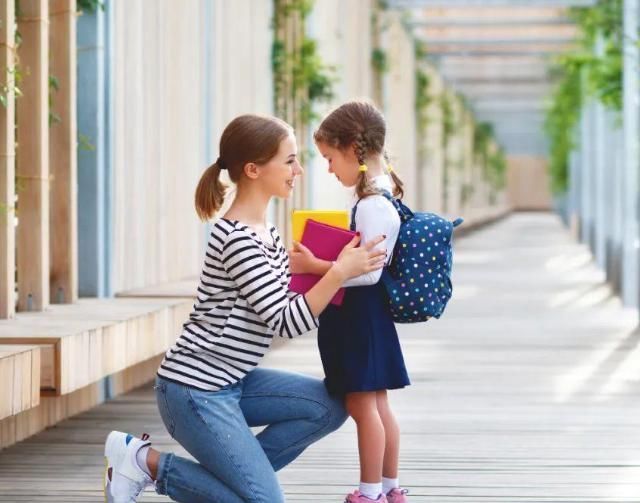 幼儿园|娃在幼儿园遭受软暴力,3种明显表现老师不会说,但家长要懂