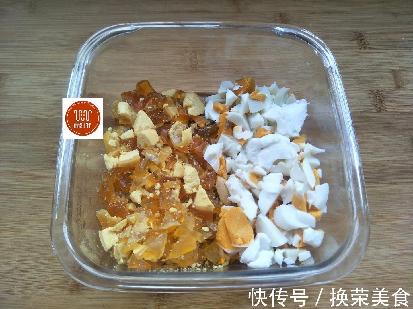 皮蛋|普通的蒸蛋吃腻了，试试这种新做法，好看好吃，做法超简单！