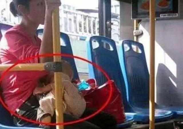 大妈|“你要不要脸?”宝妈公交车上喂乳被骂,大妈教你这样回怼