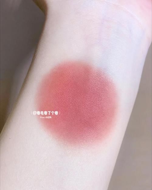 只要一杯奶茶就能买到，这些国货彩妆好看爆了！！