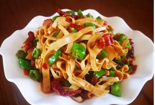 冬季多吃此美食,补充营养,排出体内毒素,给身体来个大扫除