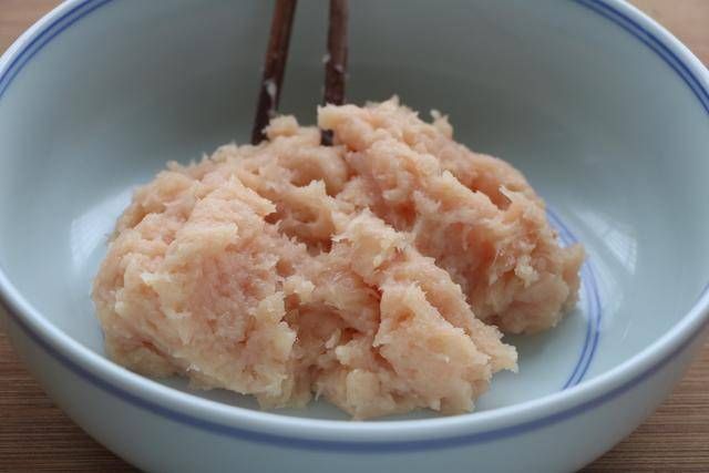 西兰花|西兰花别炒着吃，教你解馋新做法，颜值高吃不胖，三天两头就想吃