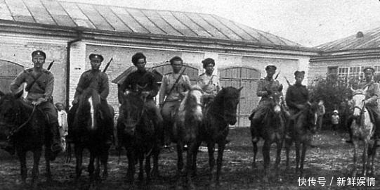 人民|二战德国进攻苏联,这民族冲最前线,50万人民全上战场保卫苏联