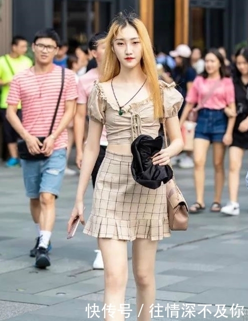 身材|路人街拍:穿着精致身材曲线优美的妹子,真是吸眼!