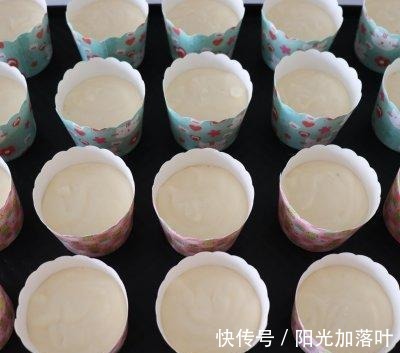 解馋|淡奶油小蛋糕这样做好看好吃又解馋,孩子天天吃不够!