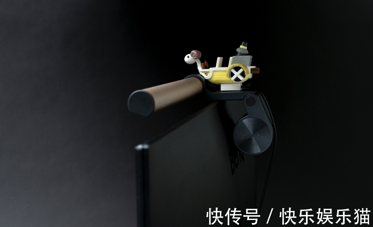 航海王|扬帆出海，光里冲浪：ScreenBar Plus航海王联名挂灯来了！