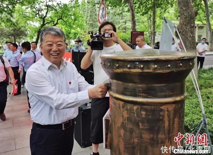 明信片|山东大学120周年校庆倒计时120天 向各届校友发邀请