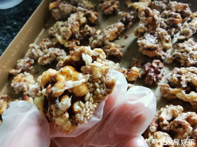 每天拿它当零食吃，健脑益智缓解疲劳，还能乌发润肤，9成人不懂