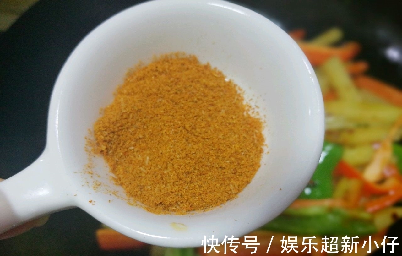 下饭|土豆此做法,下饭又解馋,大人孩子都爱吃,吃着太过瘾了