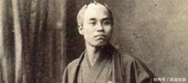 福泽谕吉人人都想当官的国家,是无法强盛起来的