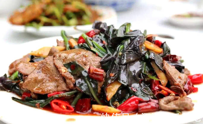 清肠排毒|天然“补血菜”,比阿胶还养人,祛黄除斑抗衰老,女性不妨多吃