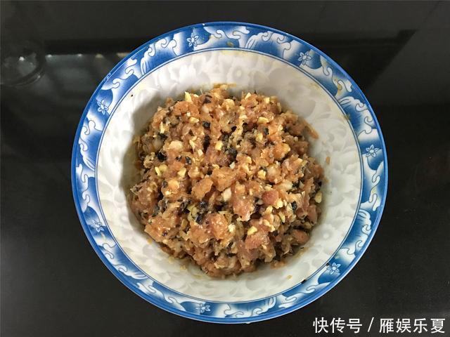 年夜饭少不了的一道点心,寓意吉祥,好吃又好看,全家都喜欢