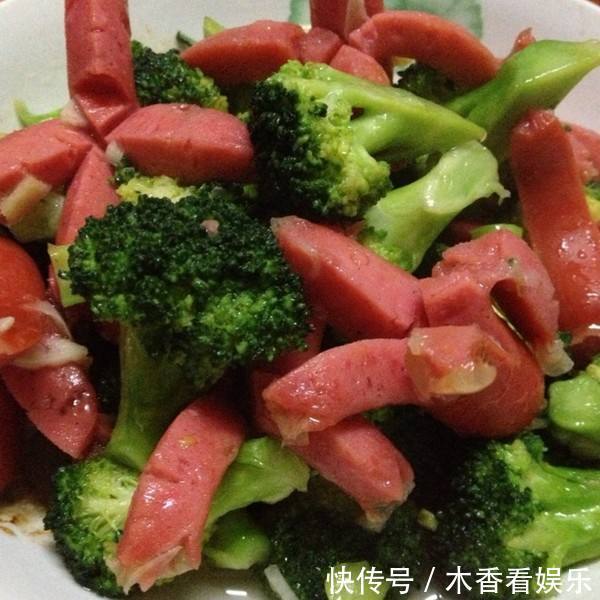 小孩子|小孩子都喜欢的家常菜,西兰花炒脆皮肠,好看又好吃,美味又营养