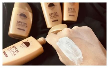 为何擦了防晒还是会变黑？这些“误区”要避免，否则没任何效果