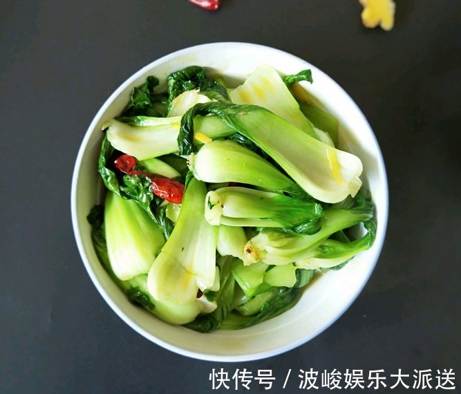 炒青菜|无论炒哪种青菜,不要直接炒!记住4点,翠绿不出水,香嫩又入味