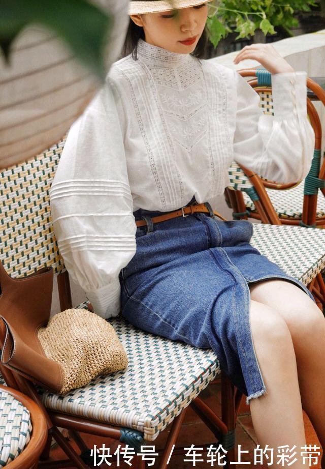 三木果然是“穿搭教科书”,每一套穿搭都优雅高贵,照着穿准没错