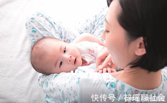 家长|宝宝为啥喜欢被“竖着抱”?主要有2点原因,家长要满足宝宝