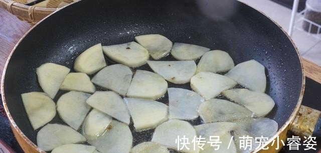 南瓜|晒晒一家4口的晚餐,全是家常菜,用心搭配,家人爱吃,顿顿光盘
