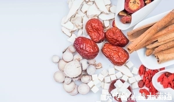 风险|白芍的功效十分强大,提醒:这几类人要注意食用,或有风险