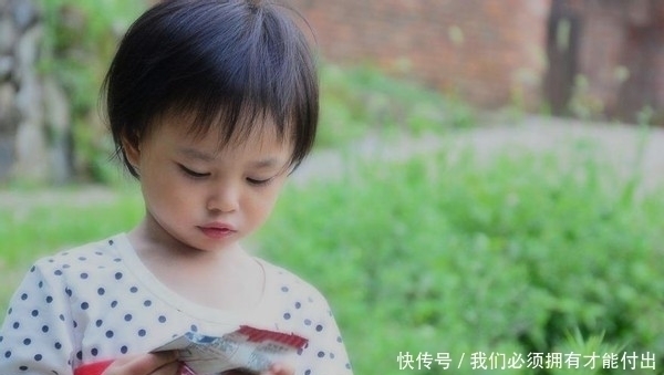 积食|医生提醒:3种食物在悄悄偷走孩子身高,易厌食长不高,10岁以下少吃