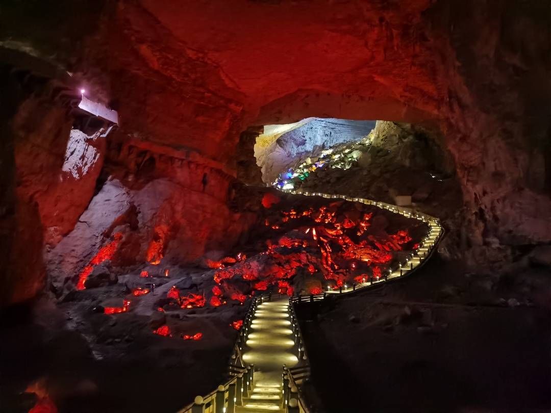 地质|旅游育人 四川旅游学院经济管理学院书记李震清力荐兴文石海景区丨寻找成渝文旅新地标