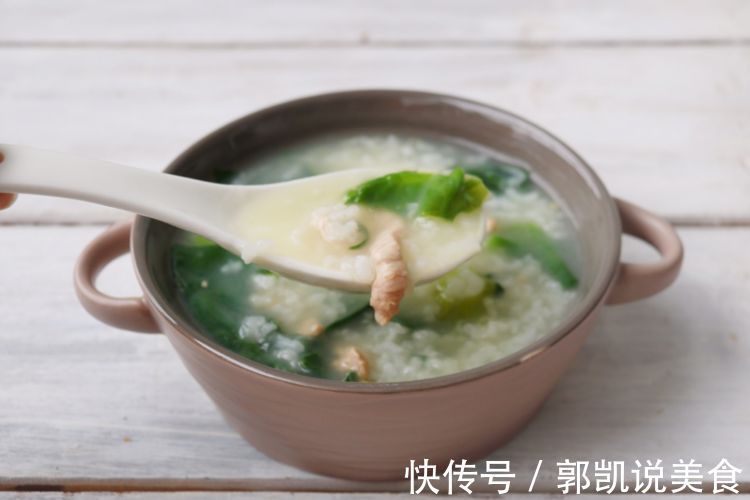 滋补|菠菜瘦肉粥,营养滋补,冬天要常喝,暖身又暖胃