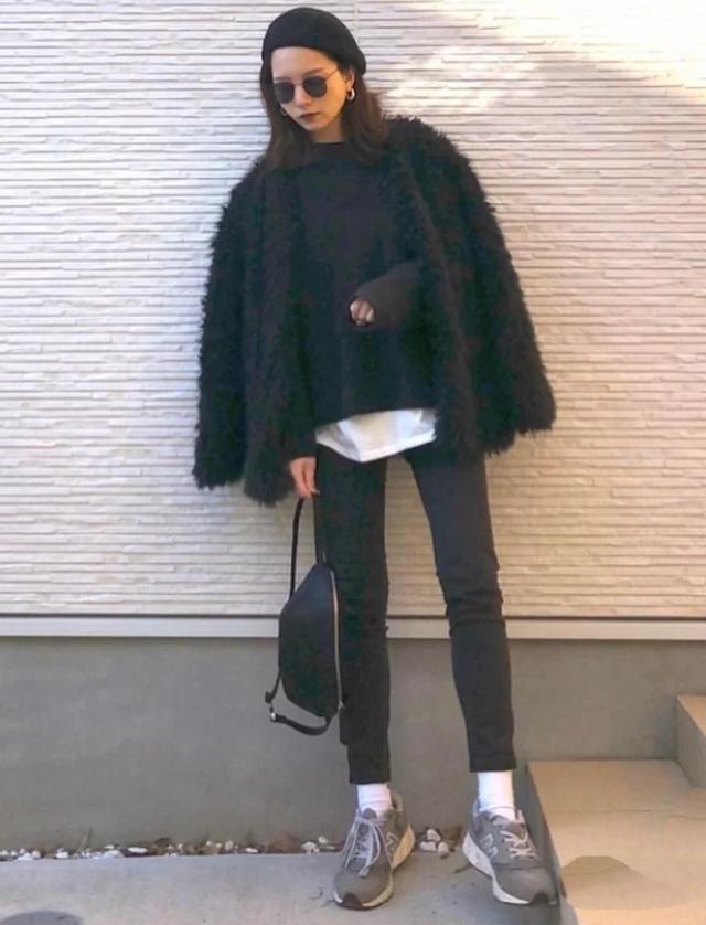穿搭","m":"337af3f4701aff6299e8562df616f28569bf568c","nlabel":"stat_755443141:zm.news.so.com:5Z+O5biCVmlzaW9u,pageType_zmt,glevel_3","ntag":"tfashion;sfashion_时尚;kfashion_1:穿搭;call_P:全类:衬衫:针织衫;cfashion_P:全类