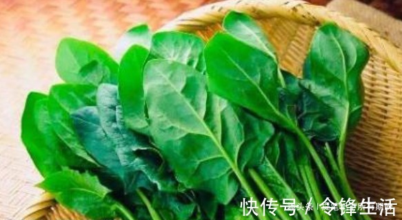 菠菜|生活中很普通的3种食物,女性常吃,排毒抗衰,滋养皮肤,气色好