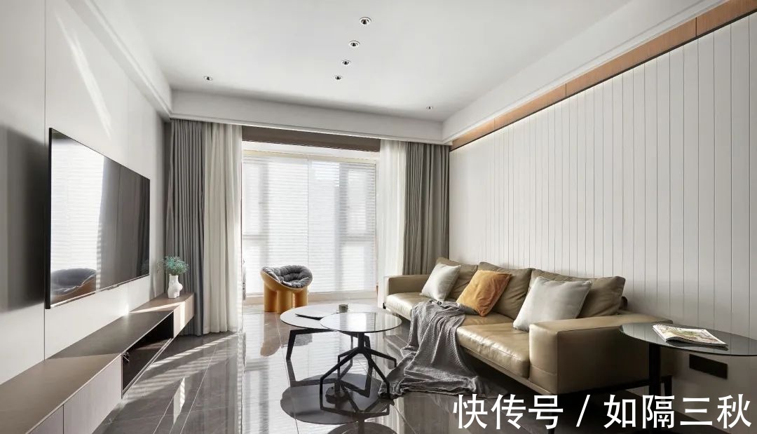 羊毛毯|独居是一个人的狂欢:93㎡三室两厅家装阳台爆改休闲区