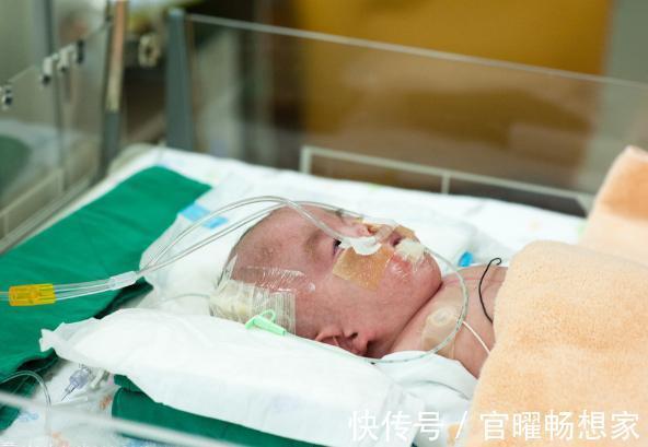 坏死|8个月孩子肠坏死,原因竟是吃错辅食,这3种食物尽量别给娃吃