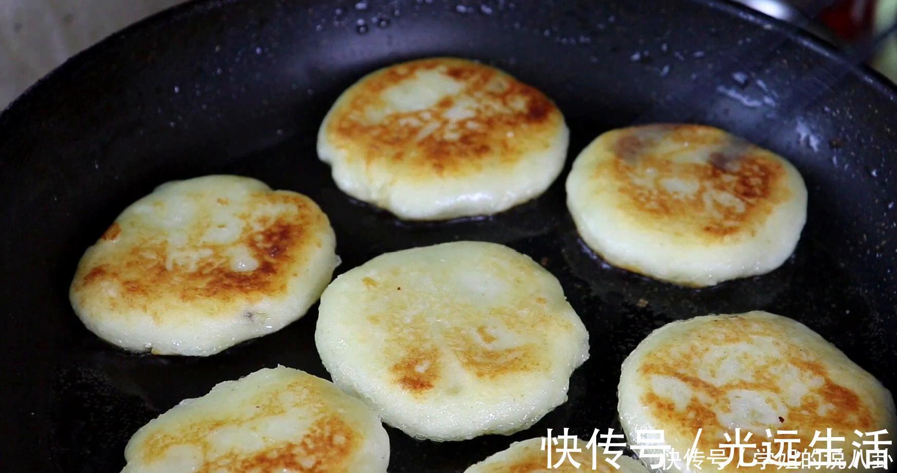 土豆泥|土豆超好吃的做法,不用炒,不用炖,不放1滴水,吃了还想吃