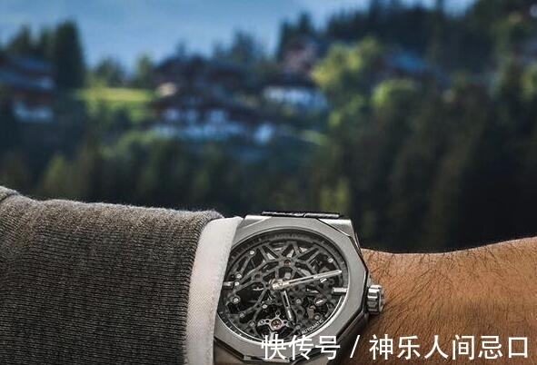 男左女右|为什么“戴手表”要必须左手?男人必要了解一下,不要一问三不知