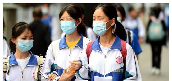 阿贝|13岁女孩168厘米,医生:3物或是身高“加速剂”,别不舍得