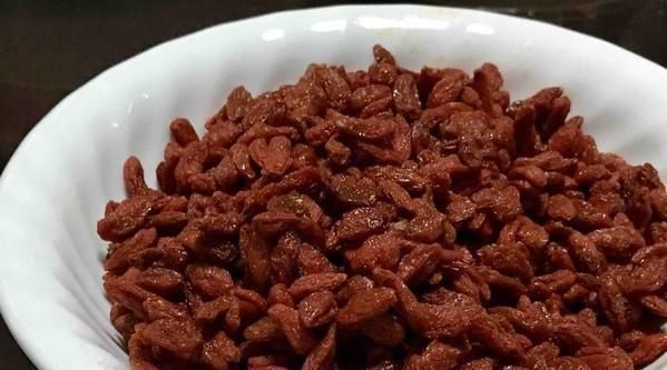 黑芝麻|掉发、白发、气色不好的，每周拿“它”当零食吃，显年轻还助睡眠