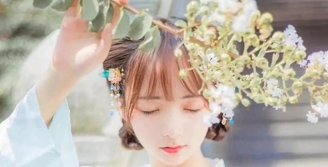 终究|薛涛年少丧父，身陷风尘，爱而不得……但终究是幸运的