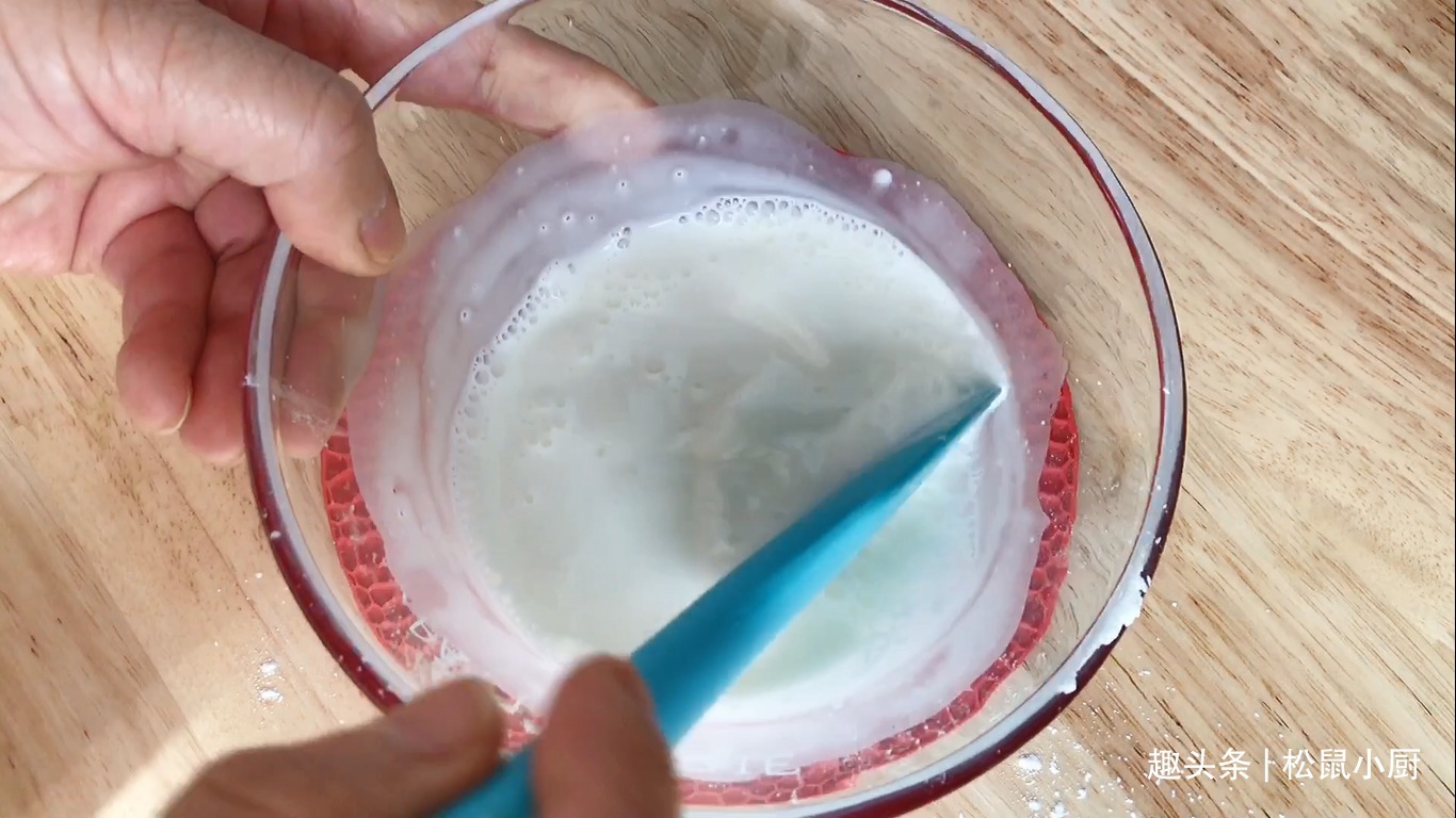 教你做一道适合减脂期吃的小零食，无油低卡清甜不腻，很简单