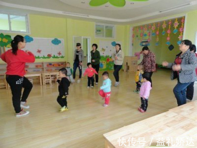 幼儿园|孩子要上幼儿园,家长要牢记哪三句不要问,看看你是不是常说
