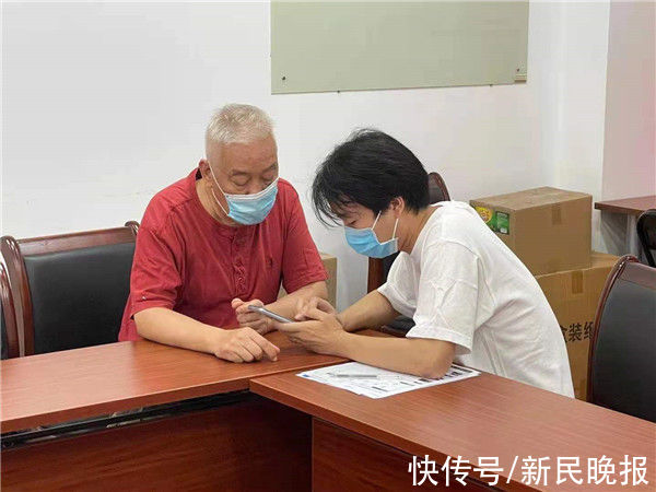 新江湾城|因为社区老人流行打卡做游戏，新江湾城得了一个数字化转型大奖