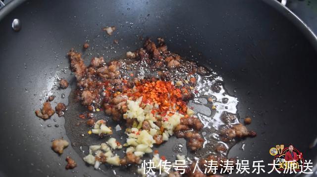 豆腐最下饭的做法,教你做家庭版麻婆豆腐,好吃极了