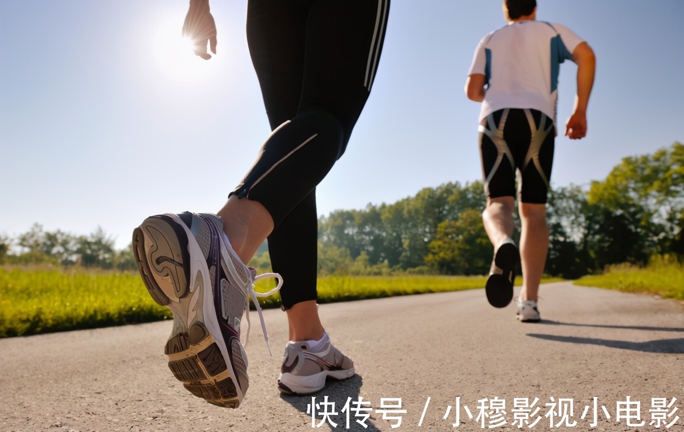 空腹血糖|空腹血糖多少算正常?新标准已公布,快来自查,你的血糖或并不高