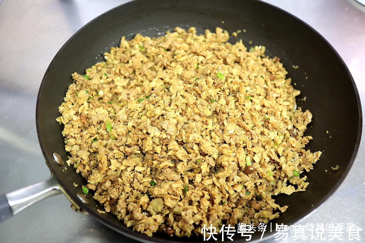 家有干笋干货别发愁,苹果姐蒸大包子这招真赞,浓香暄软口感好