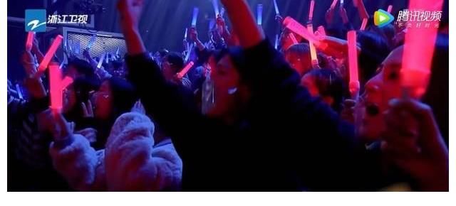 《闪光的乐队》前三期竞演歌曲排名,演绎最好的应该是这三首